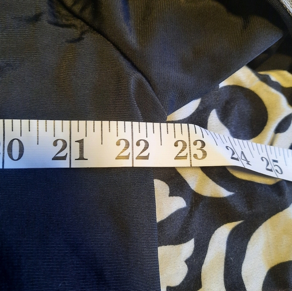 Adidas track jacket XXL - Picture 3 of 3